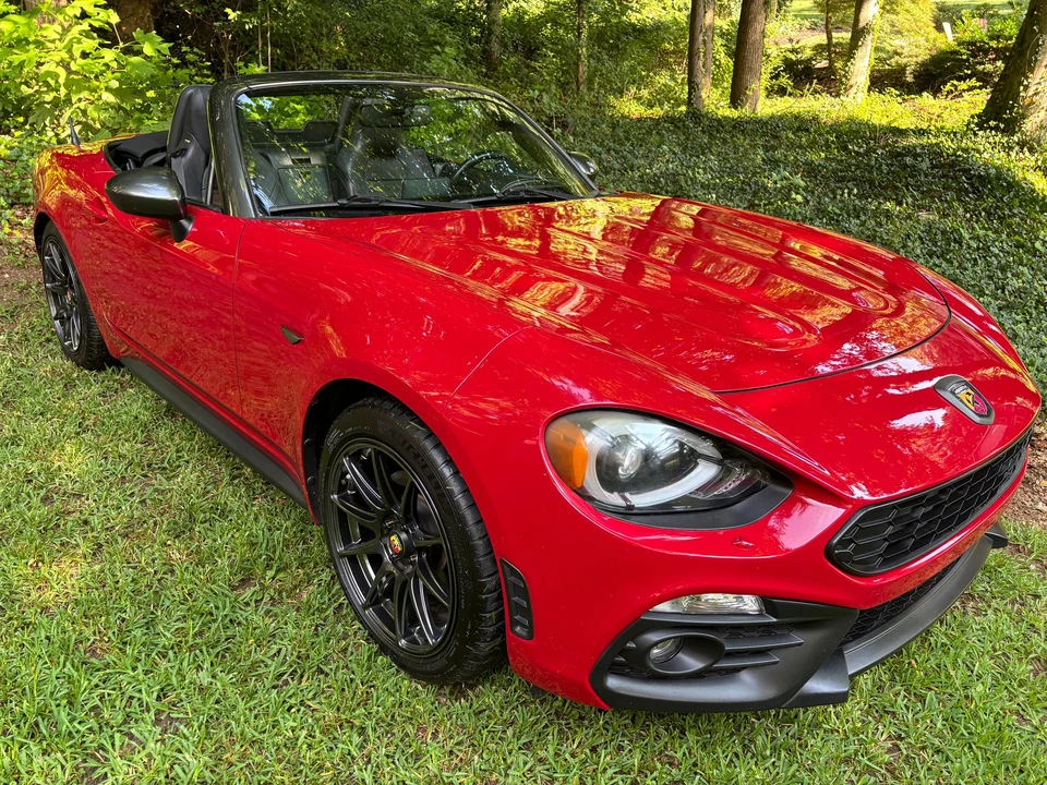 2017 Fiat 124 Spider - Image 7 of 31