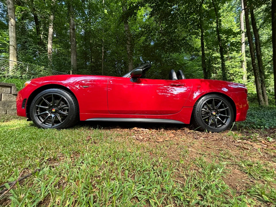 2017 Fiat 124 Spider - Image 12 of 31