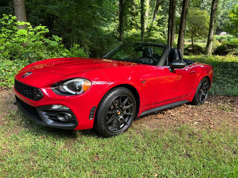 2017 Fiat 124 Spider - Image 3 of 31