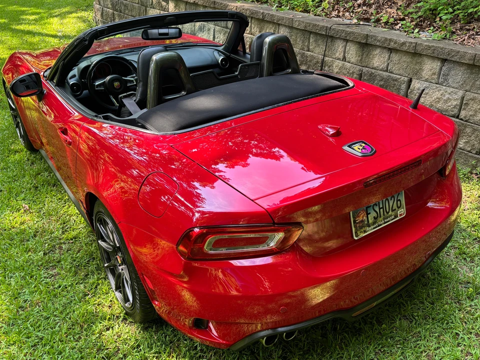 2017 Fiat 124 Spider - Image 11 of 31