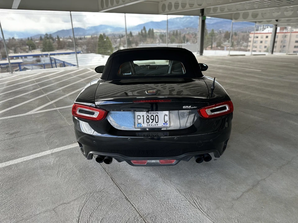 2017 Fiat 124 Spider - Image 7 of 31