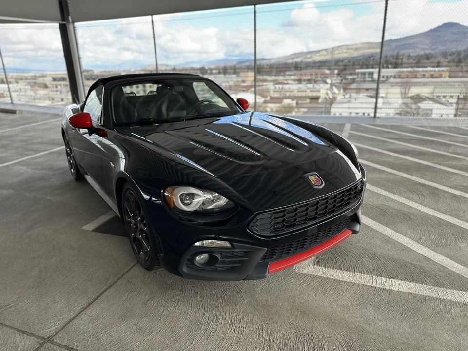 2017 Fiat 124 Spider - Image 20 of 31