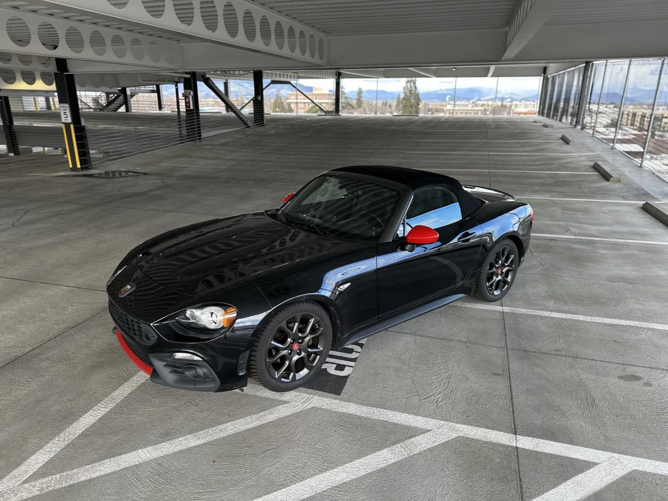 2017 Fiat 124 Spider - Image 4 of 31