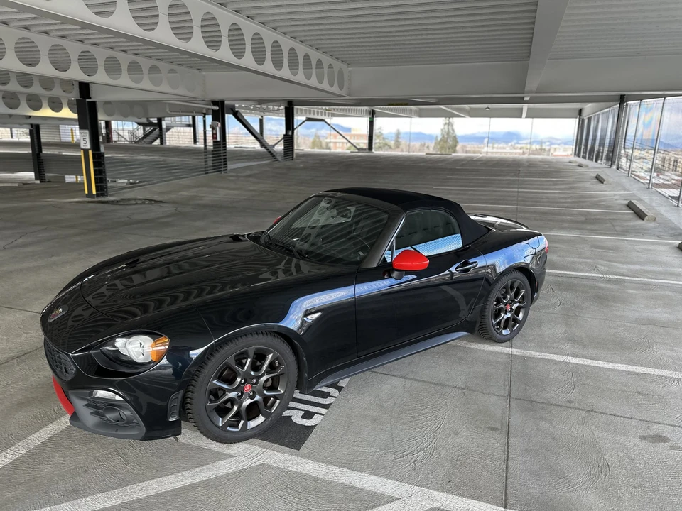 2017 Fiat 124 Spider - Image 5 of 31