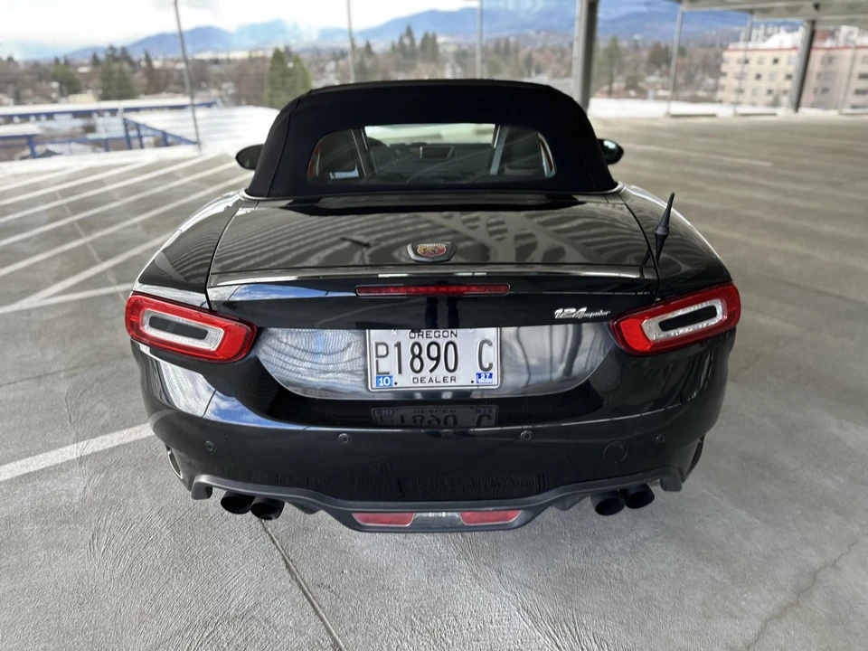 2017 Fiat 124 Spider - Image 9 of 31