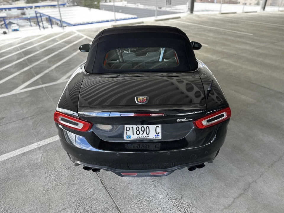 2017 Fiat 124 Spider - Image 8 of 31
