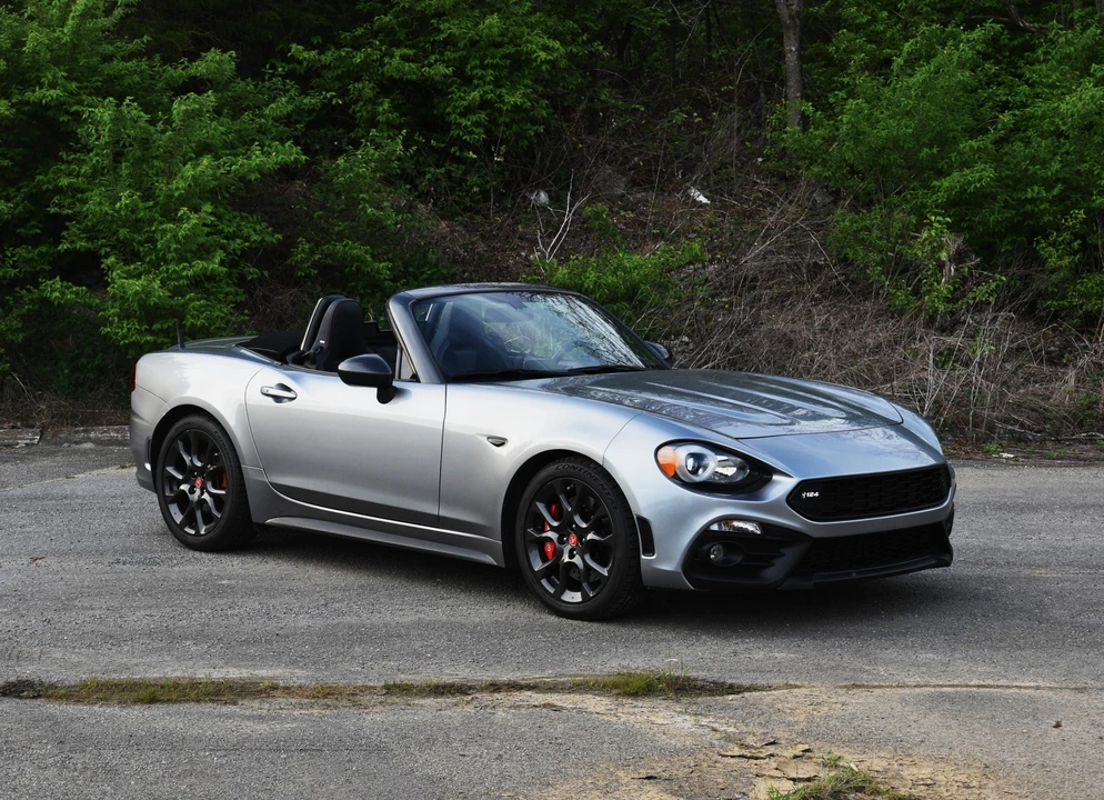 2017 Fiat 124 Spider - Image 3 of 31