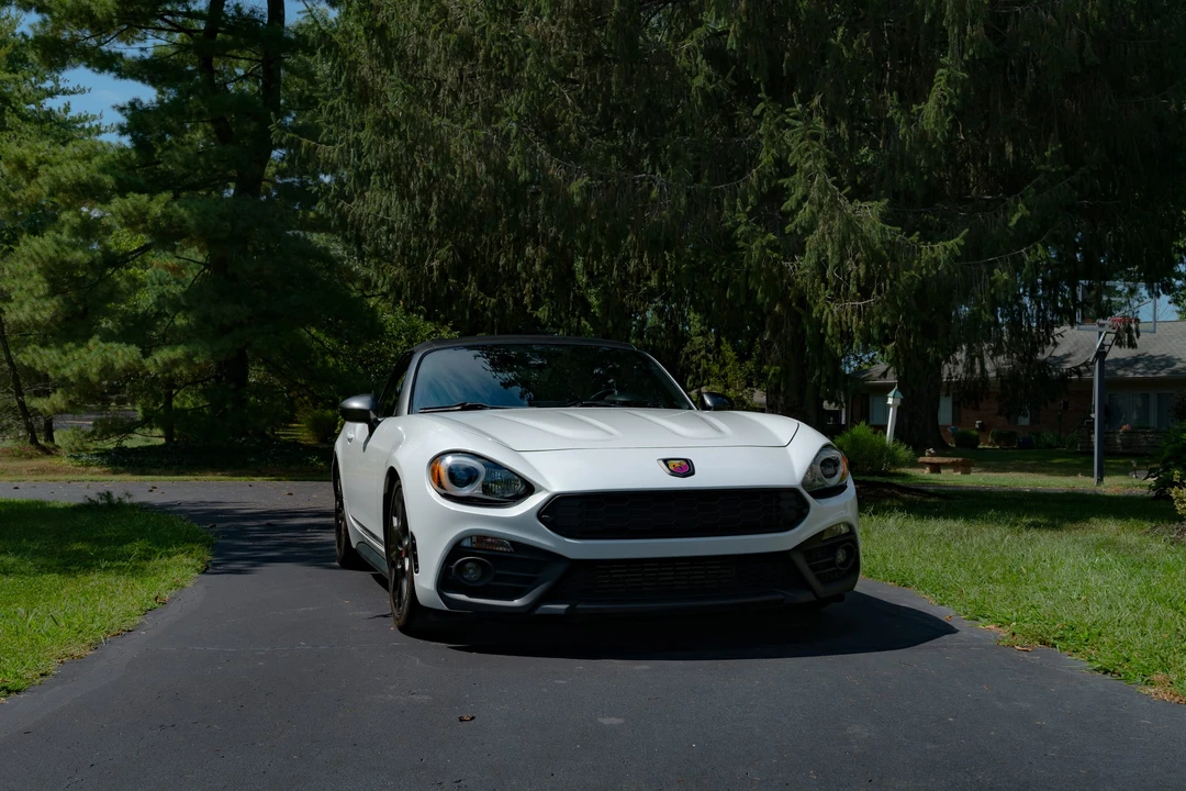 2017 Fiat 124 Spider - Image 4 of 31
