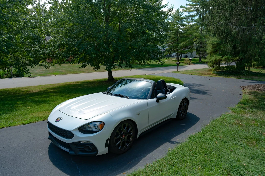 2017 Fiat 124 Spider - Image 22 of 31
