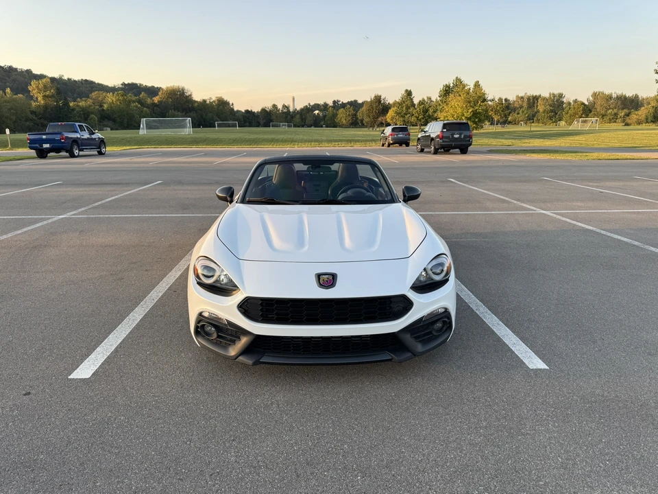 2017 Fiat 124 Spider - Image 31 of 31