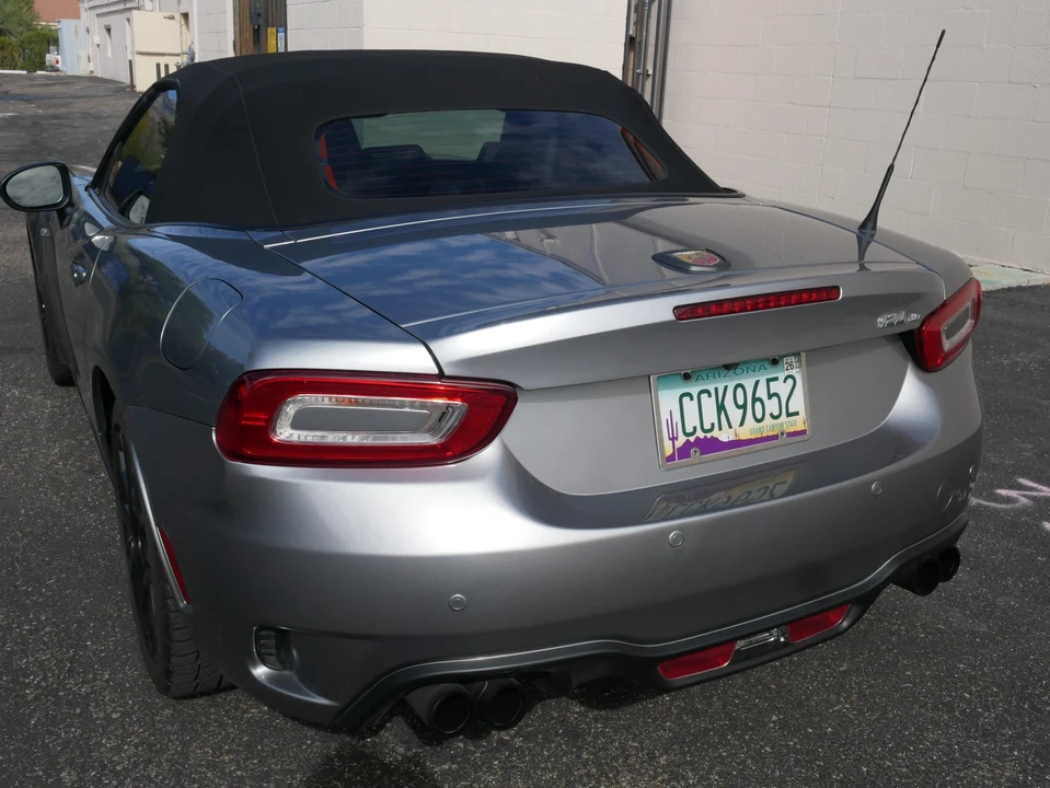 2017 Fiat 124 Spider - Image 27 of 31
