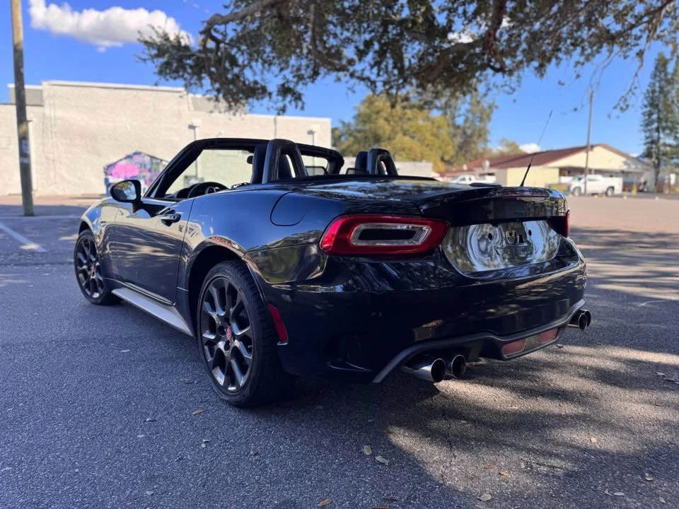 2017 Fiat 124 Spider - Image 4 of 12