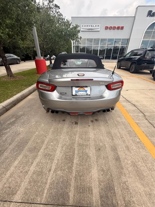 2017 Fiat 124 Spider - Image 4 of 7