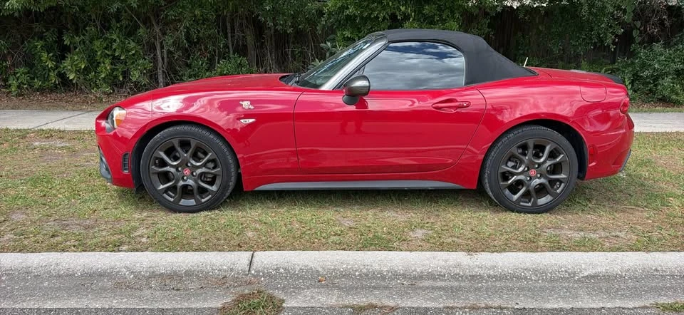 2017 Fiat 124 Spider - Image 3 of 20