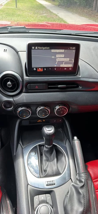 2017 Fiat 124 Spider - Image 12 of 20