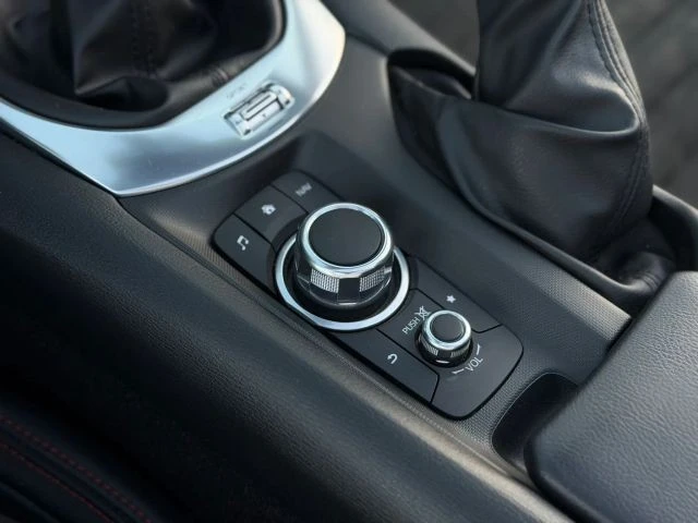 2017 Fiat 124 Spider - Image 19 of 21