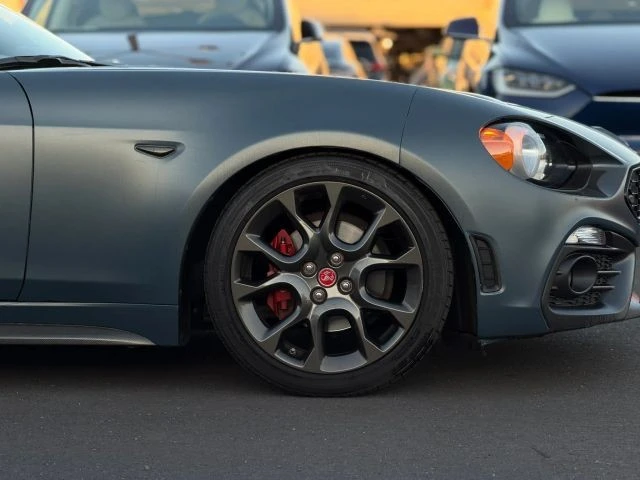 2017 Fiat 124 Spider - Image 7 of 21