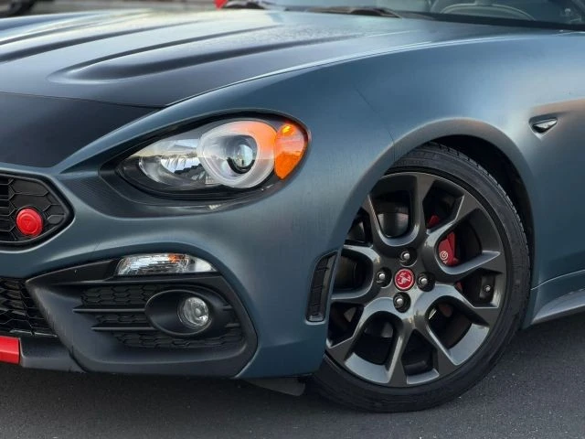 2017 Fiat 124 Spider - Image 2 of 21