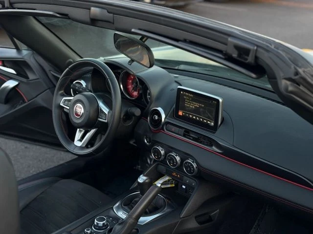 2017 Fiat 124 Spider - Image 14 of 21
