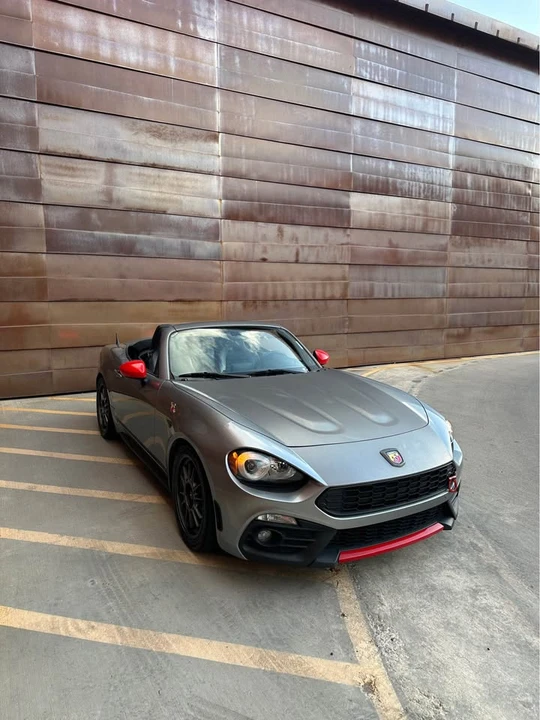 2017 Fiat 124 Spider - Image 4 of 12