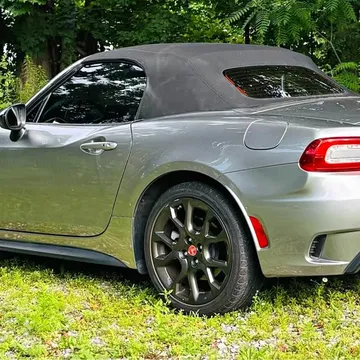 2017 Fiat 124 Spider Abarth Convertible 2D