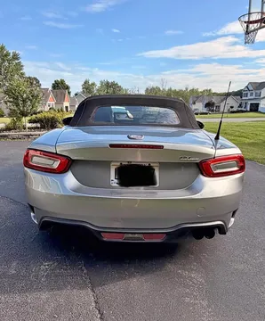 2017 Fiat 124 Spider Abarth Convertible 2D