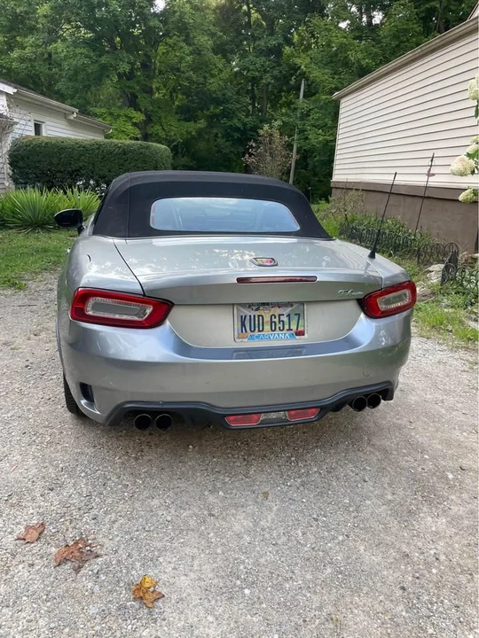 2017 Fiat 124 Spider - Image 13 of 13