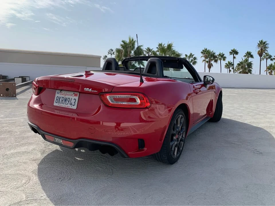 2017 Fiat 124 Spider - Image 5 of 15