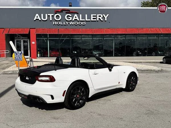 2017 Fiat 124 Spider - Image 3 of 10