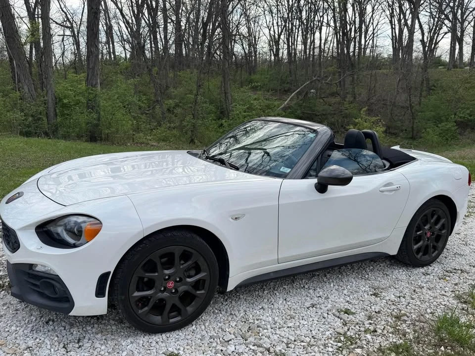 2017 Fiat 124 Spider - Image 3 of 12