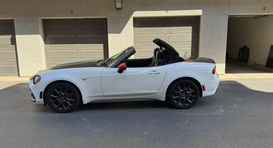 2017 Fiat 124 Spider - Image 7 of 19