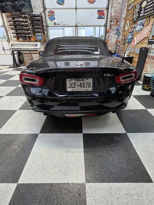 2017 Fiat 124 Spider - Image 3 of 7