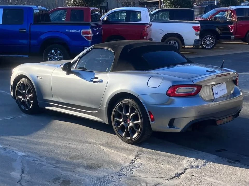 2017 Fiat 124 Spider - Image 5 of 13