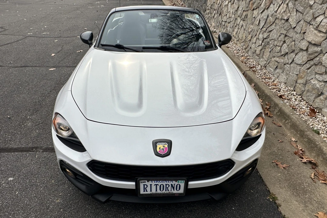 2017 Fiat 124 Spider - Image 30 of 31