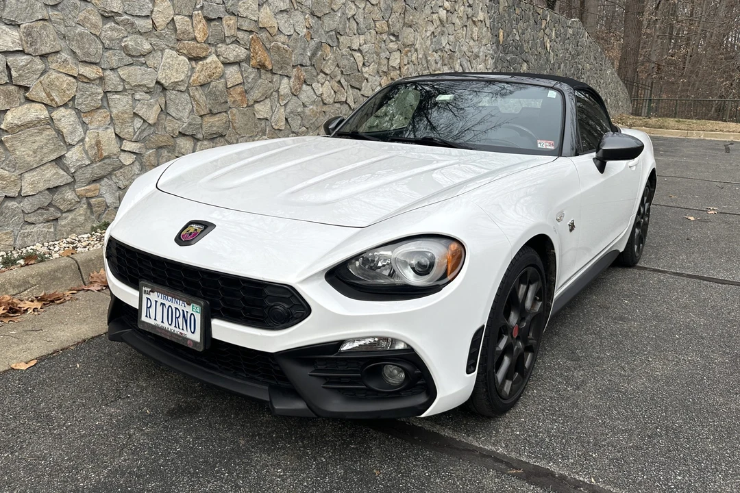 2017 Fiat 124 Spider - Image 4 of 31