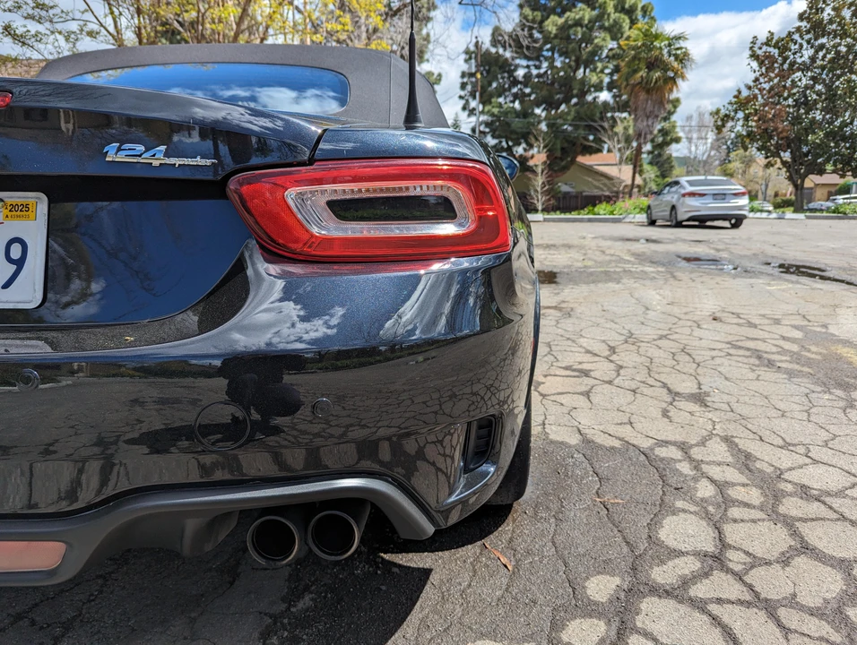 2017 Fiat 124 Spider - Image 30 of 31