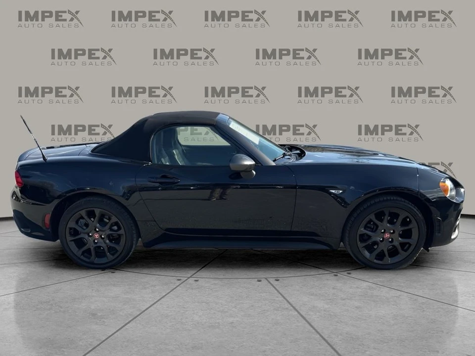 2017 Fiat 124 Spider - Image 6 of 12