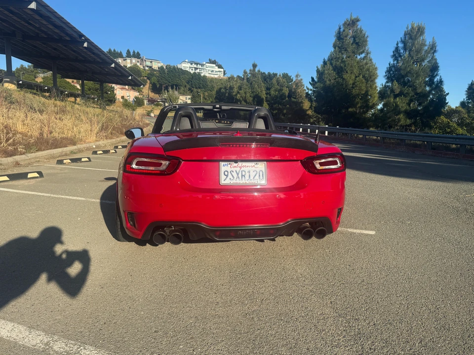 2017 Fiat 124 Spider - Image 9 of 31