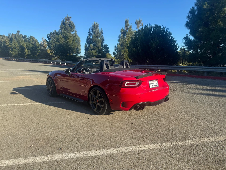 2017 Fiat 124 Spider - Image 6 of 31