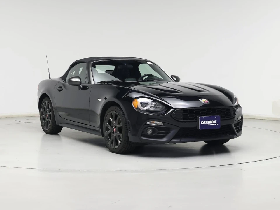 2017 Fiat 124 Spider - Image 2 of 25