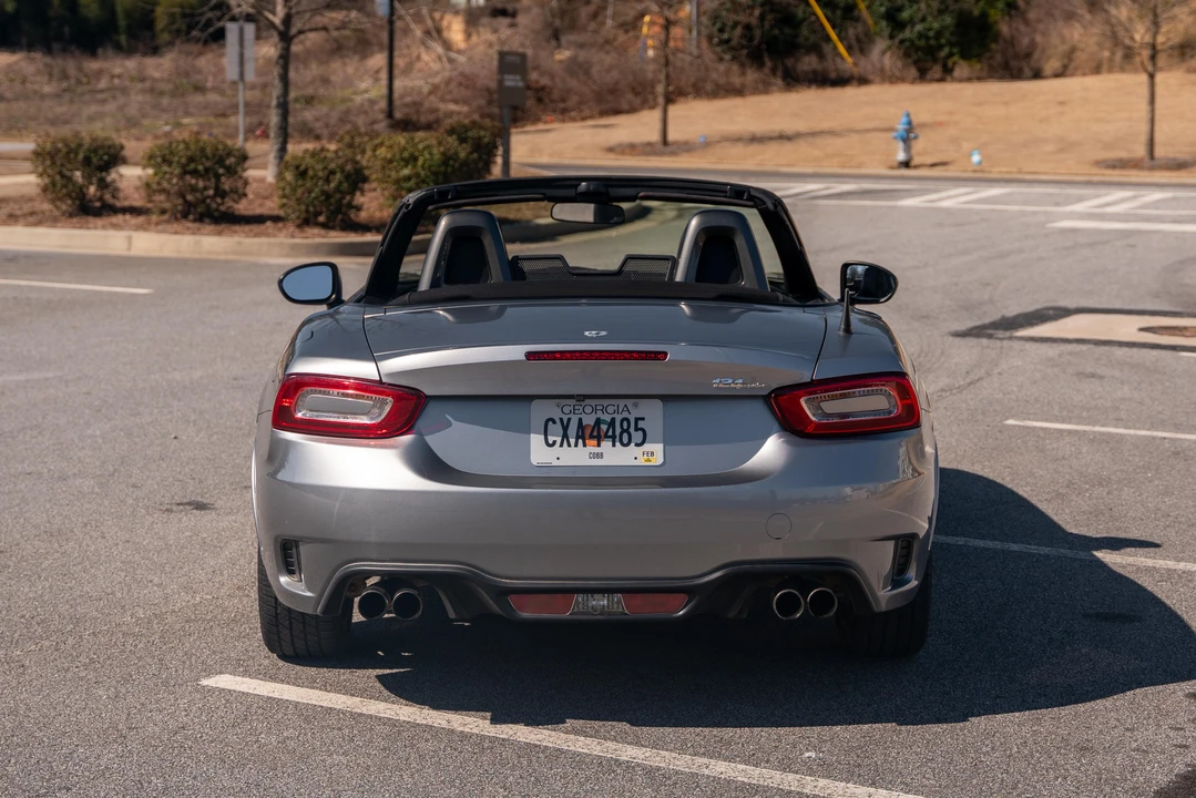 2017 Fiat 124 Spider - Image 8 of 31