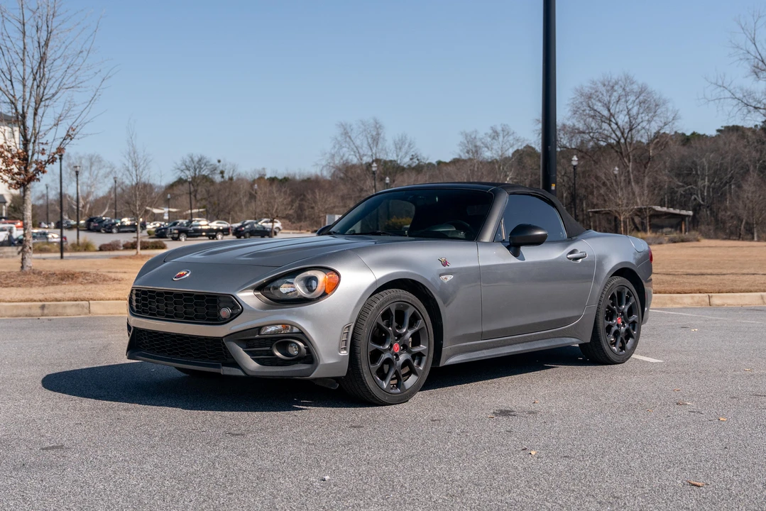 2017 Fiat 124 Spider - Image 12 of 31