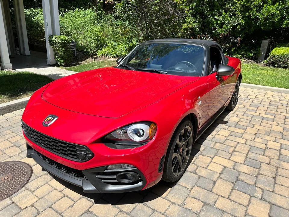 2017 Fiat 124 Spider - Image 6 of 31