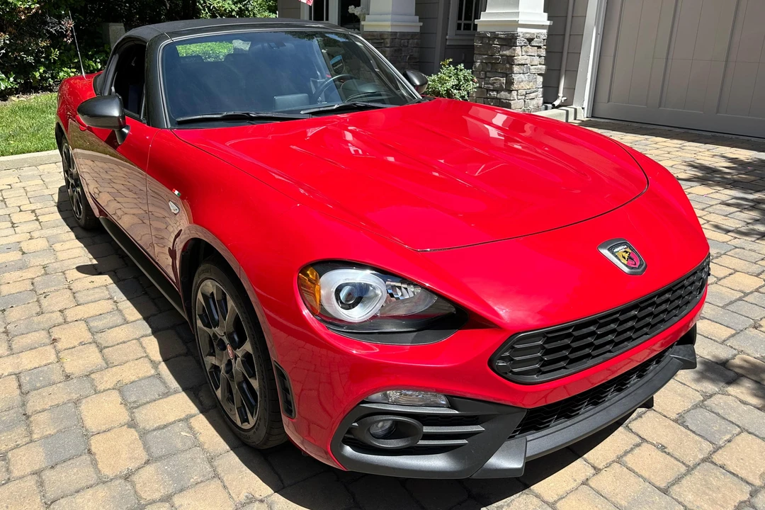 2017 Fiat 124 Spider - Image 3 of 31