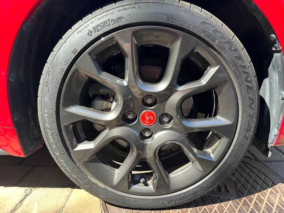 2017 Fiat 124 Spider - Image 24 of 31