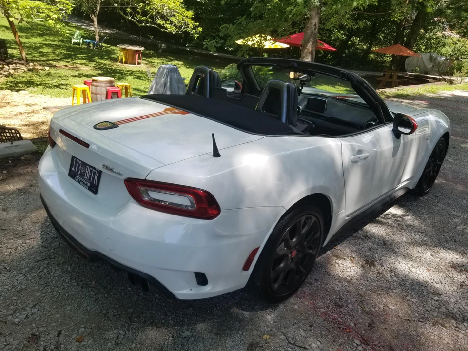 2017 Fiat 124 Spider - Image 30 of 31