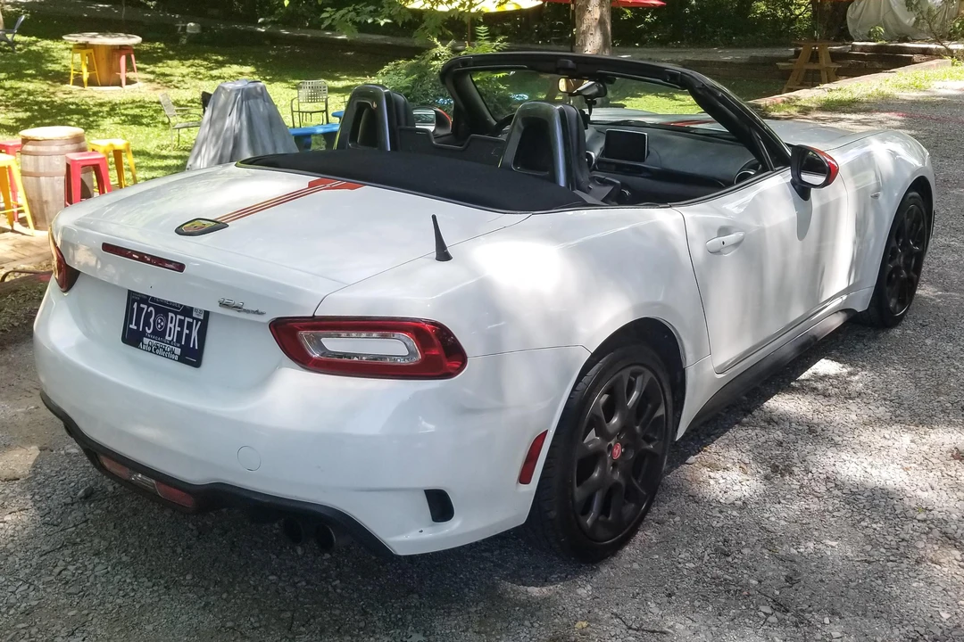 2017 Fiat 124 Spider - Image 4 of 31