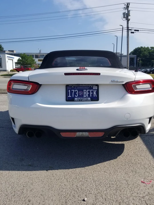 2017 Fiat 124 Spider - Image 26 of 31