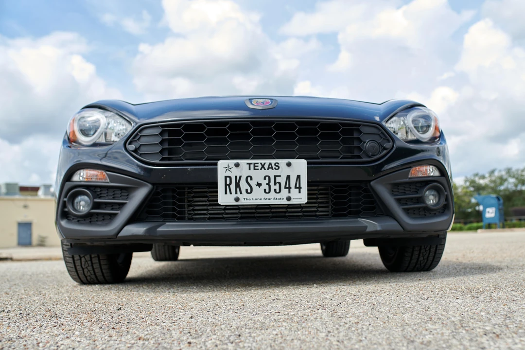 2017 Fiat 124 Spider - Image 6 of 31