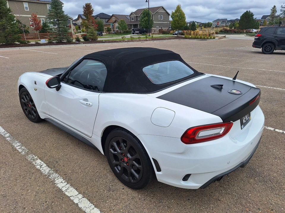 2017 Fiat 124 Spider - Image 17 of 20